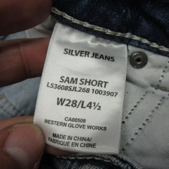 Silver Jeans Sam Denim Shorts Womens 28‎ Medium Wash Distressed Cuffed 30x4.5 - Picture 4 of 12